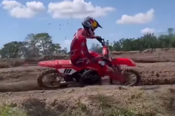 Video: Jett Lawrence testing outdoors